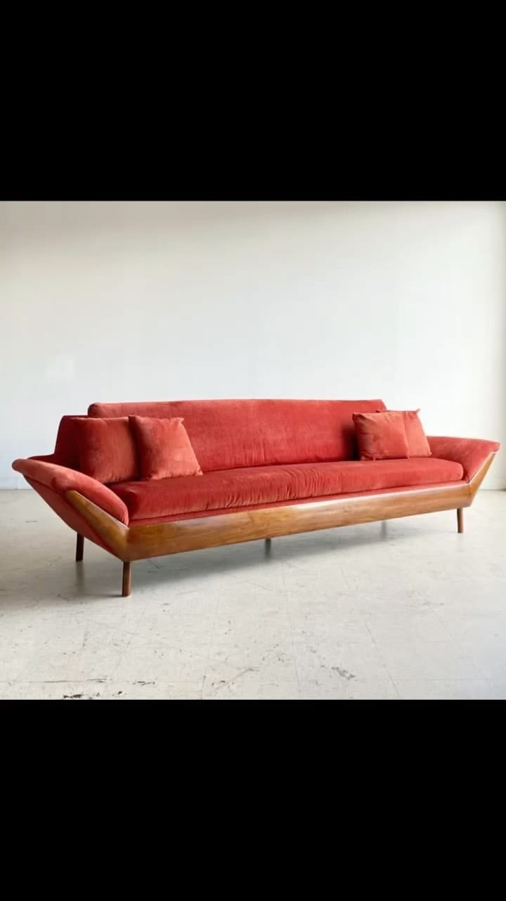 Post 10 by The Eclectic Den | Online Vintage Furniture on Instagram (video)