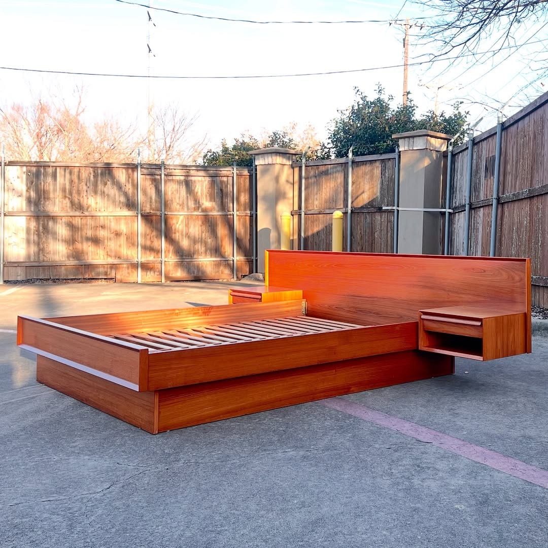 Post 2 by The Eclectic Den | Online Vintage Furniture on Instagram (carousel)