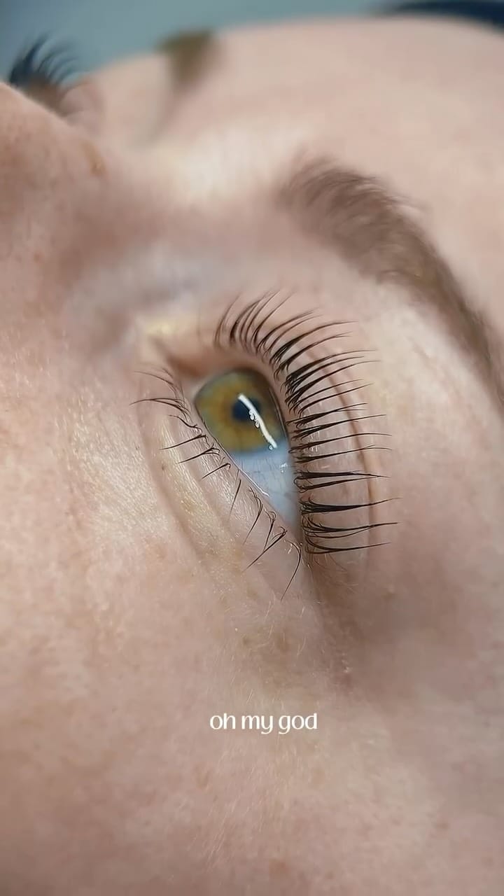 Post 4 by Lash Lift | Épilation Laser | Sourcils | Formations on Instagram (video)