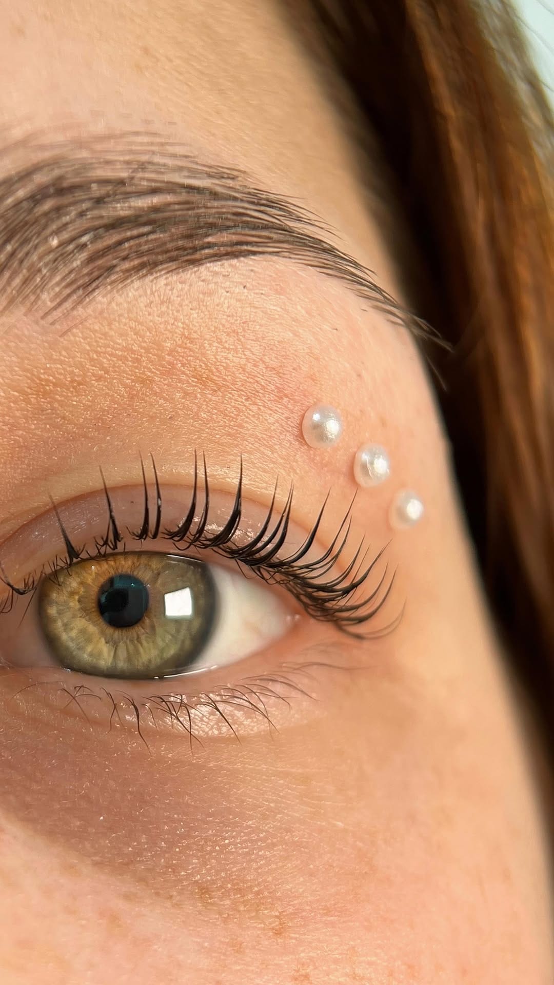 Post 10 by Lash Lift | Épilation Laser | Sourcils | Formations on Instagram (video)