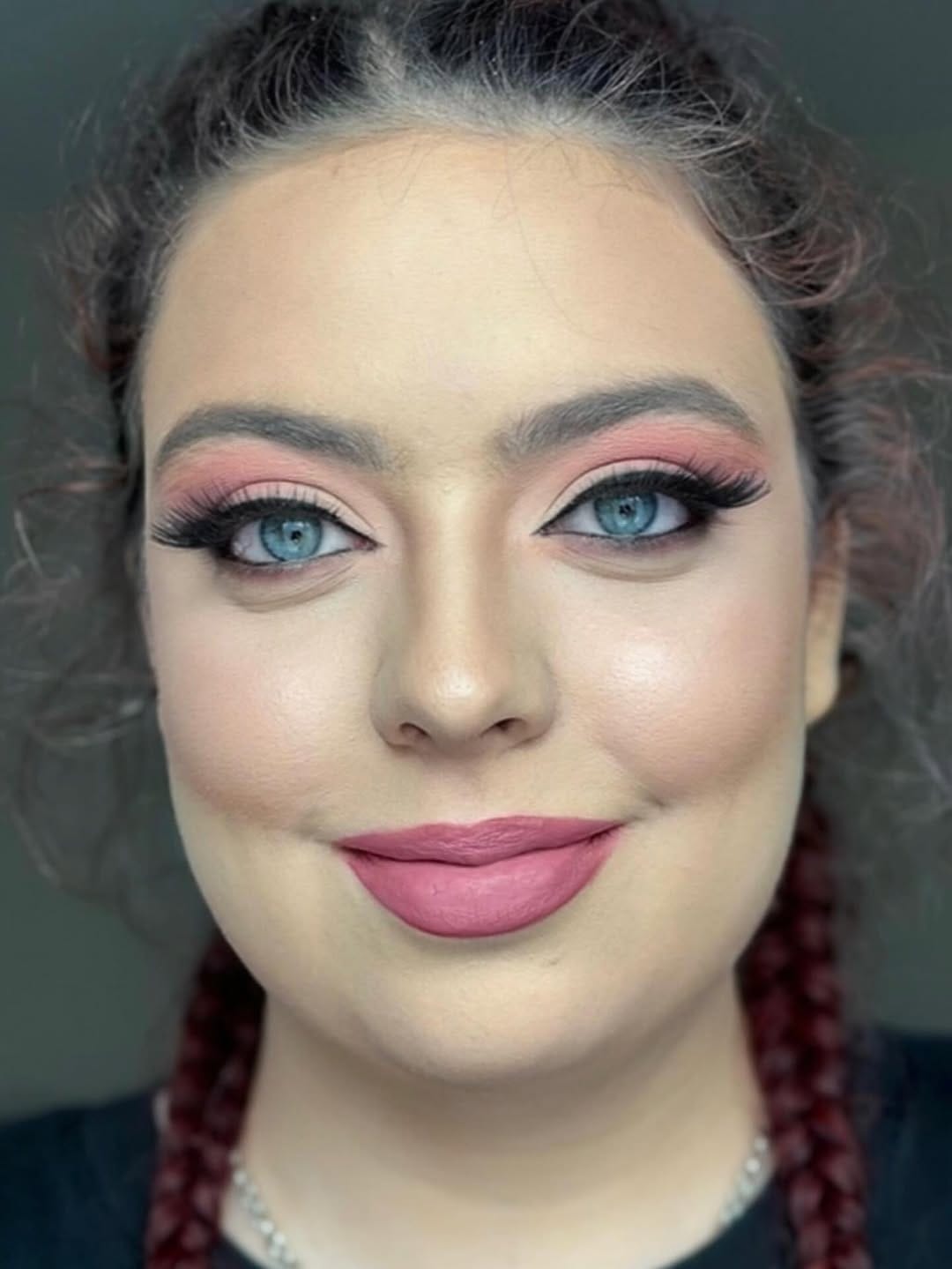 Post 6 by MONIKA  Makeup Artist 💄 on Instagram (carousel)