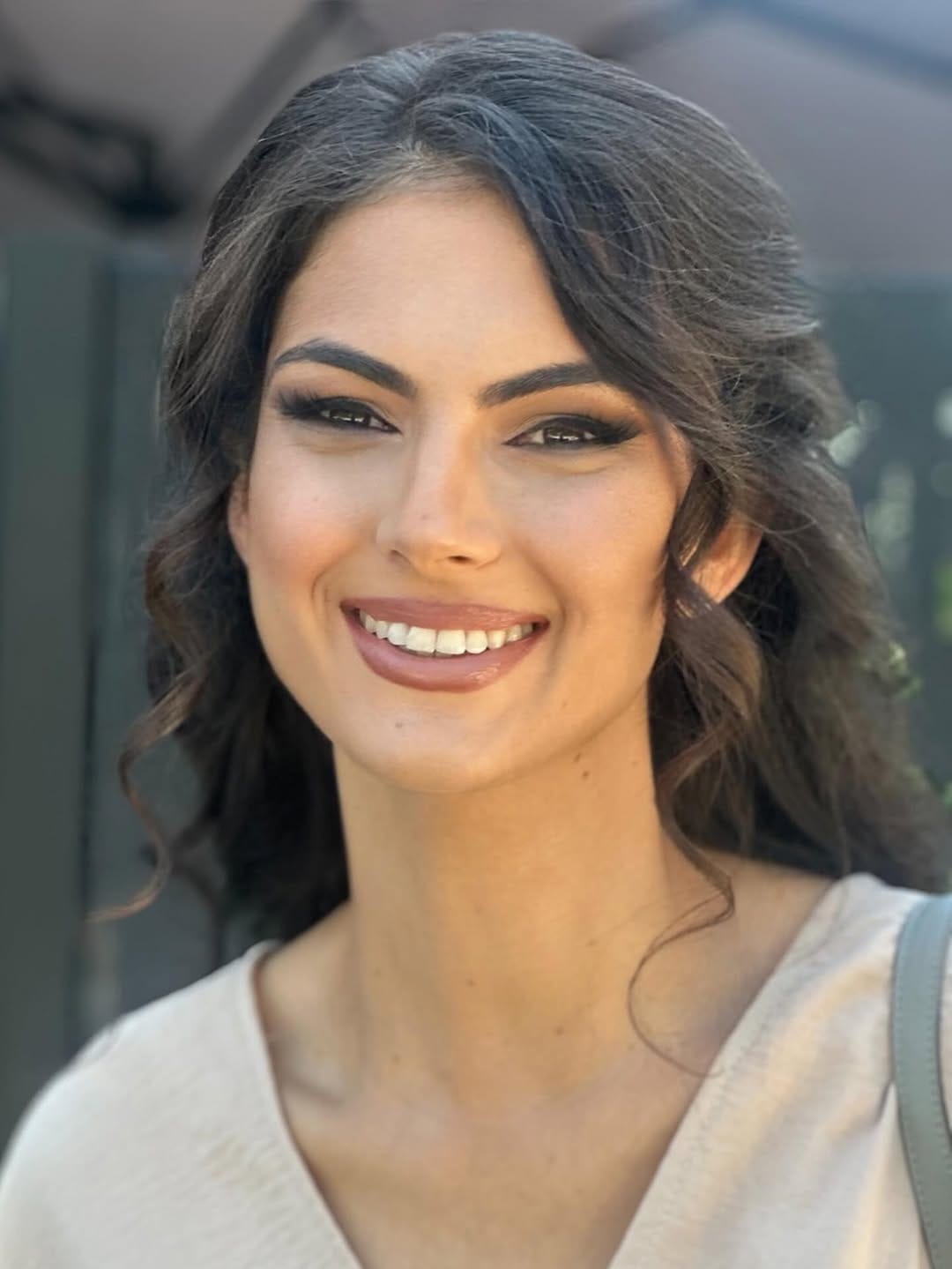 Post 7 by MONIKA  Makeup Artist 💄 on Instagram (carousel)