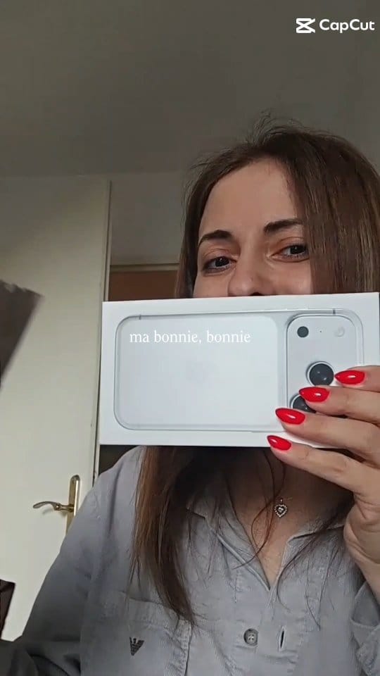 Post 10 by Врач-косметолог📍Париж on Instagram (video)