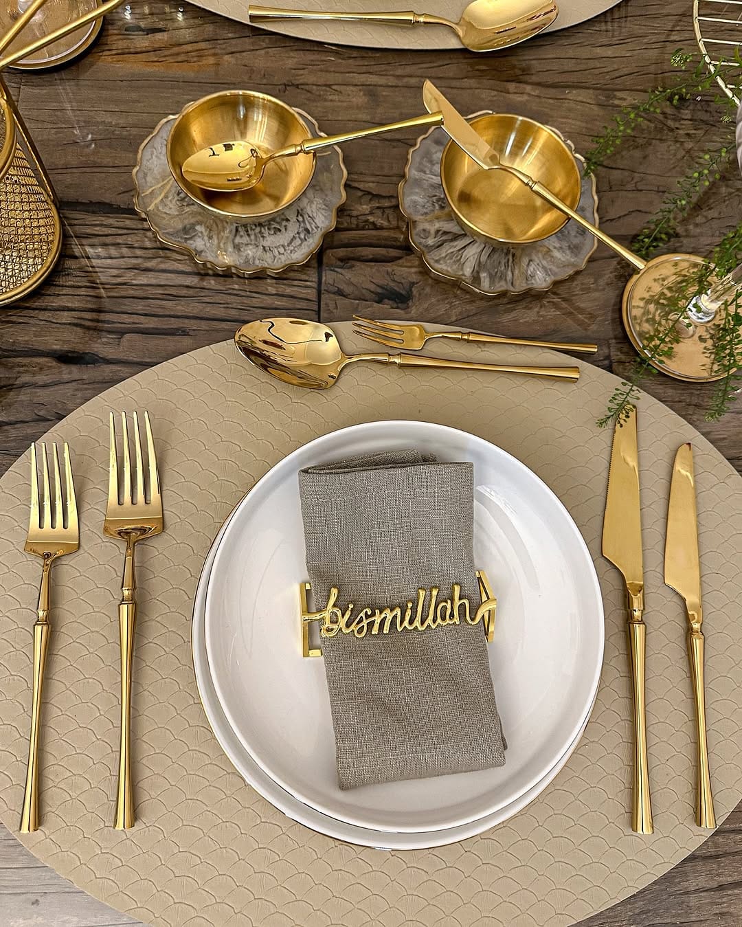 Post 10 by Royal Golden Home on Instagram (image)