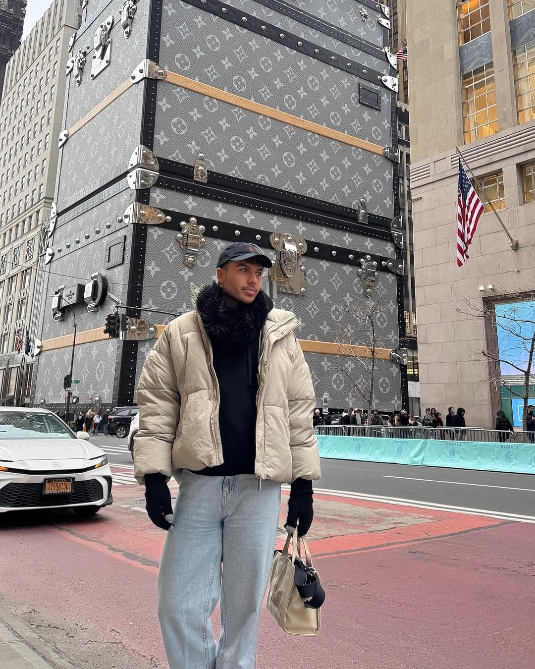 Post 9 by MIGUEL ALEJANDRO on Instagram (carousel)