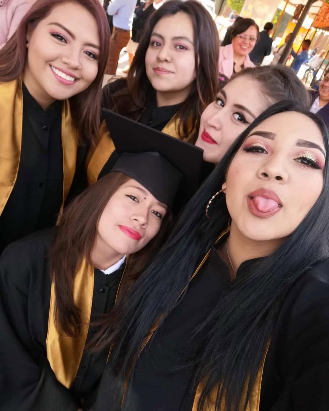 Post 10 by Soy Un Amor 💕✨ on Instagram (carousel)