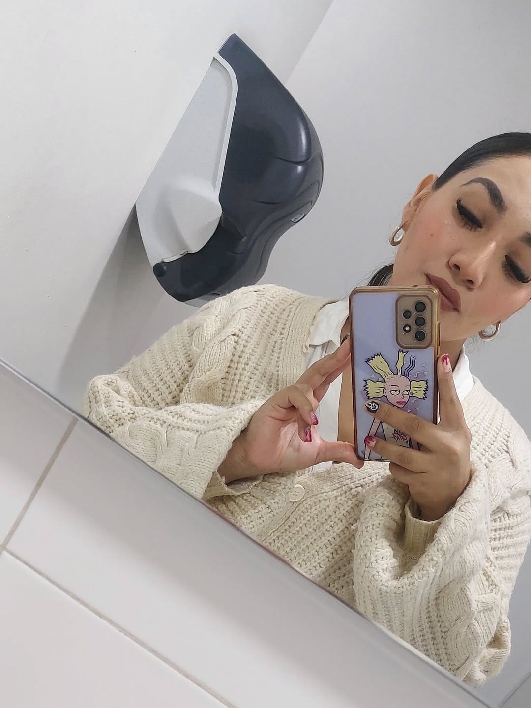 Post 5 by Soy Un Amor 💕✨ on Instagram (carousel)