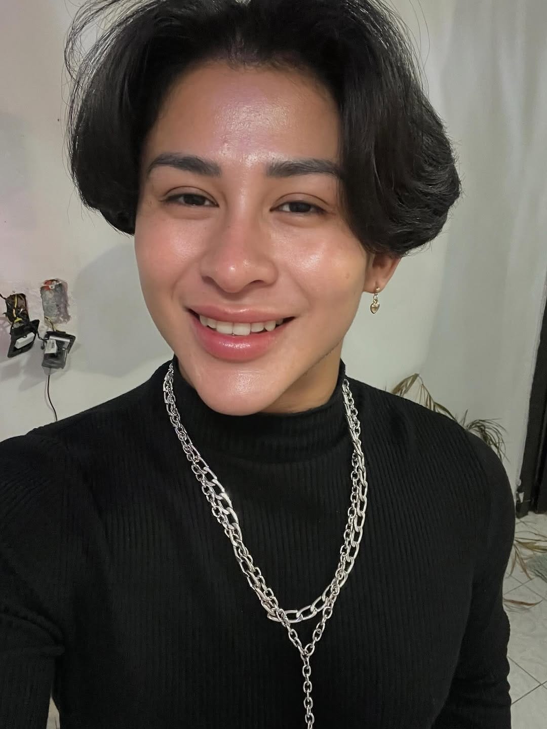 Post 7 by El unico y verdadero rostro de mexico 💖🇲🇽 on Instagram (carousel)