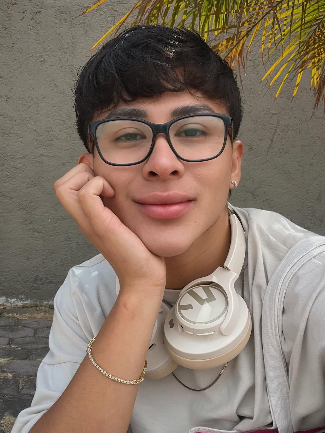 Post 3 by El unico y verdadero rostro de mexico 💖🇲🇽 on Instagram (carousel)