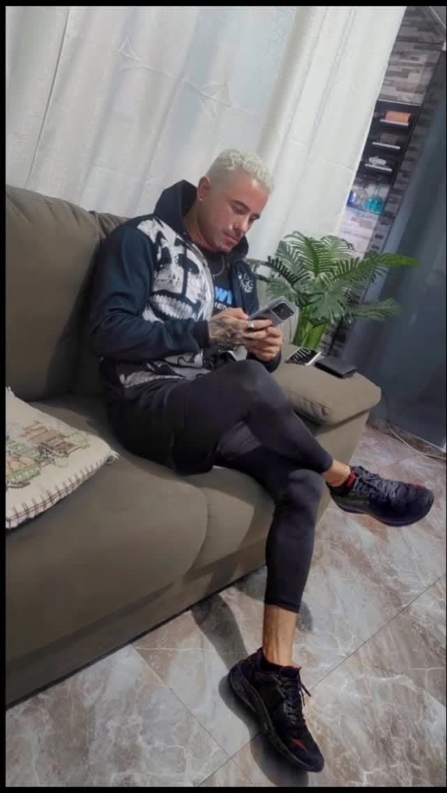 Post 6 by 𝓡𝑜Đ𝐫𝔦𝓖O҉   𝐋𝓲𝓜𝔞   on Instagram (video)