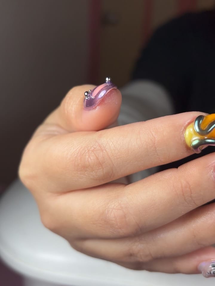 Post 6 by 💖✨ 𝙏𝙝𝙚 𝙗𝙤𝙢𝙗 𝙝𝙖𝙞𝙧 𝙨𝙩𝙪𝙙𝙞𝙤✨💖 on Instagram (carousel)