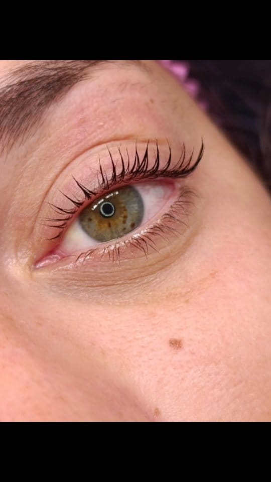 Post 2 by pestañas-micropigmentacion-cejas-capacitaciones on Instagram (video)