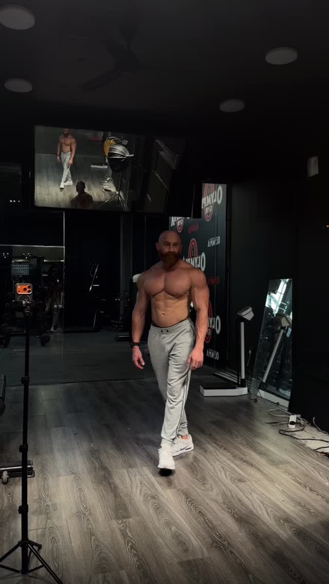 Post 10 by Mohd Al Sousi | محمد السوسي on Instagram (video)