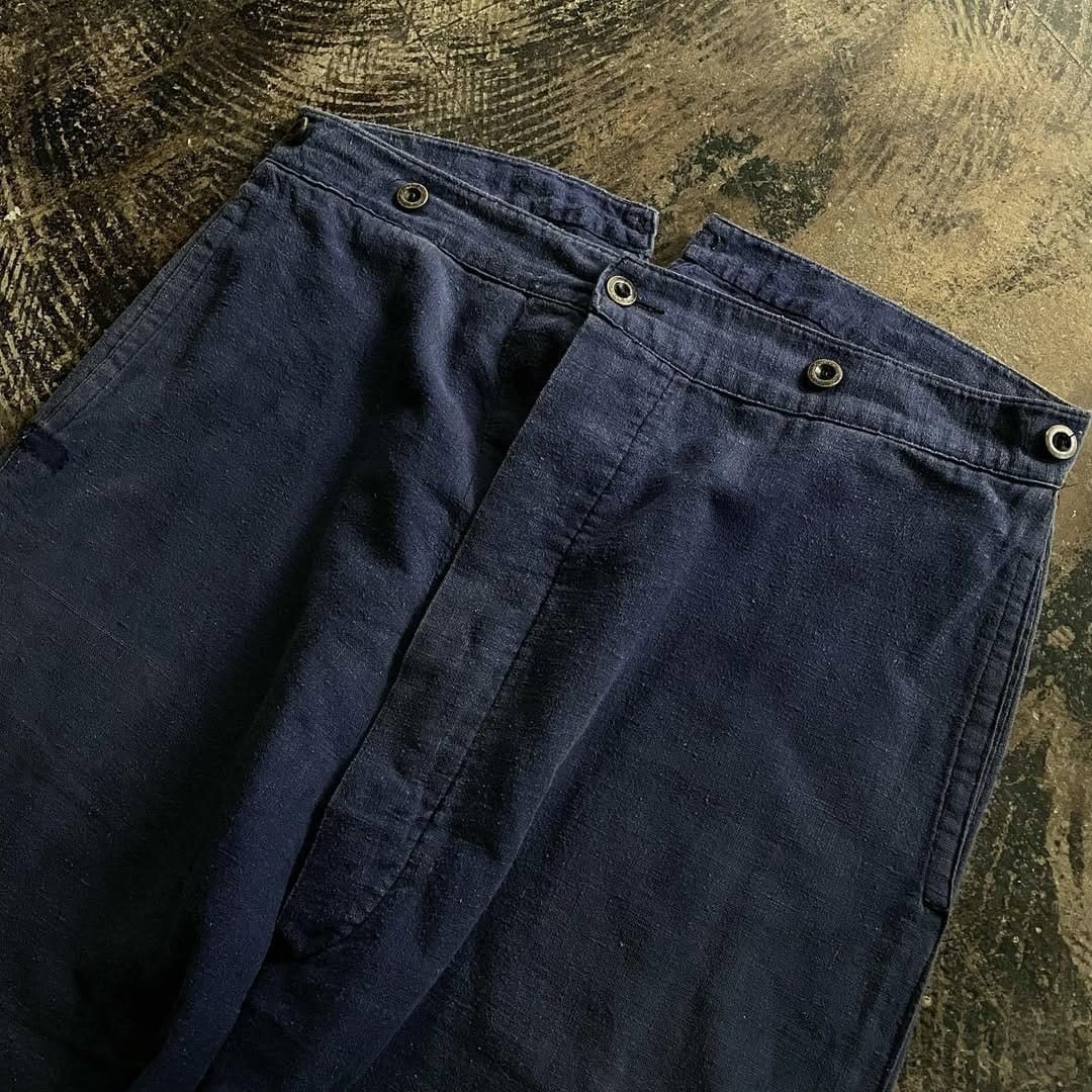Post 9 by DIG UPPER Clothing Store on Instagram (carousel)