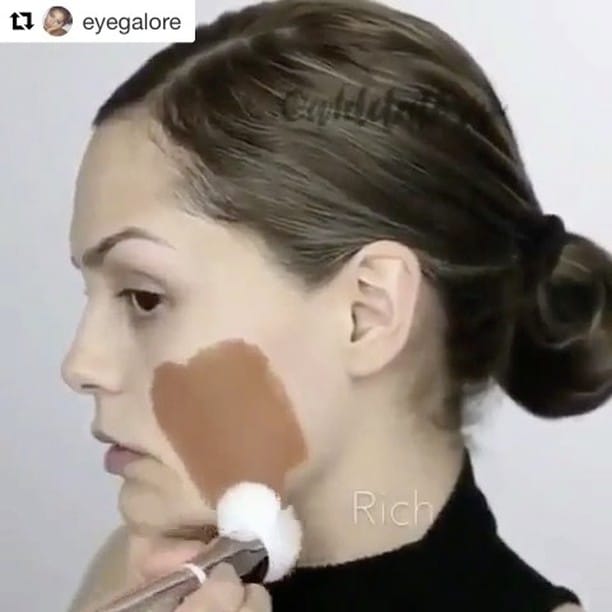 Post 6 by Uae Trends 🇦🇪 on Instagram (video)