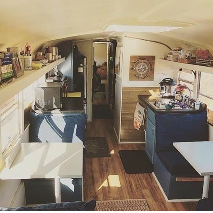 Post 6 by Frank on Instagram (image)