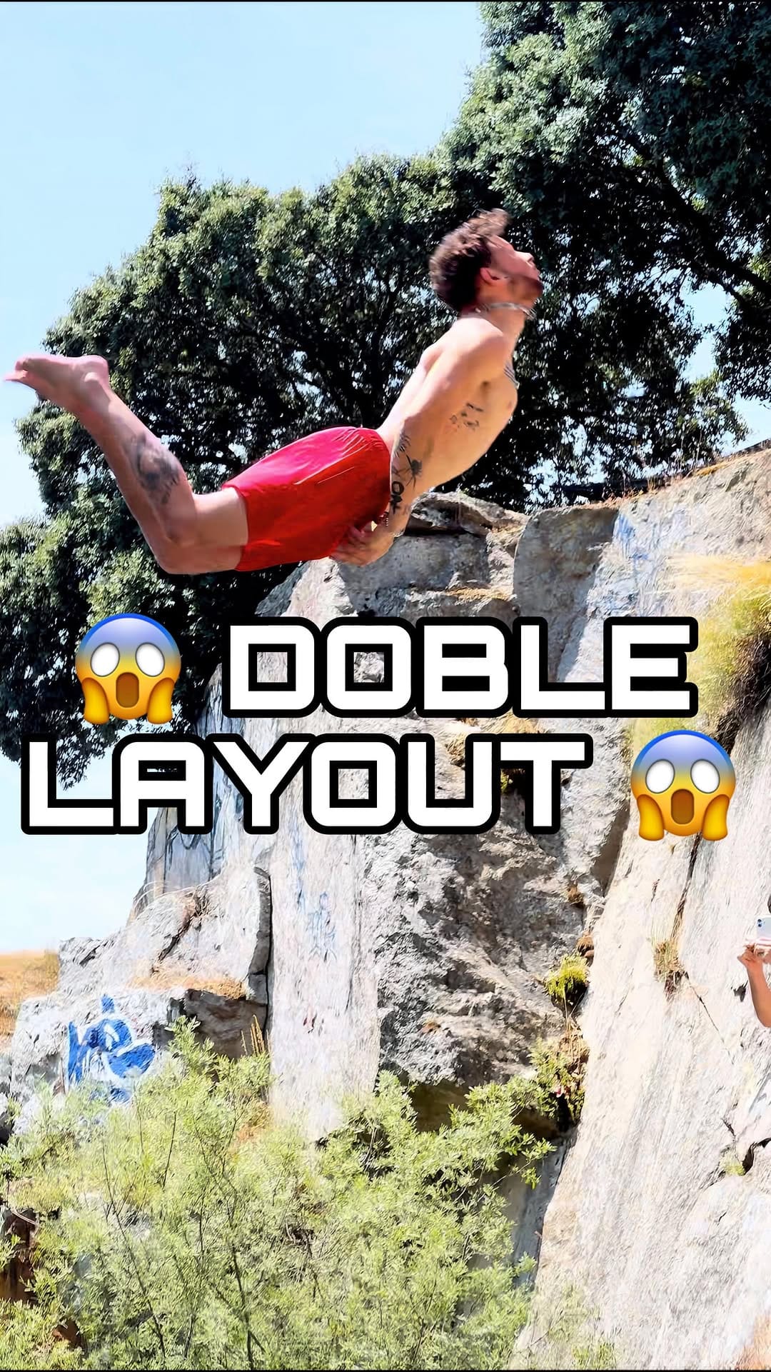 Post 3 by Pakito Martin on Instagram (video)