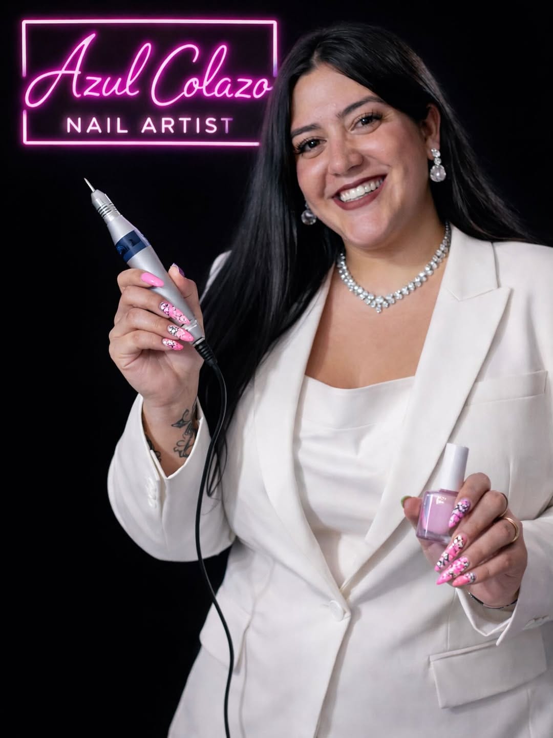 Post 3 by Azul Colazo NAILS - Uñas esculpidas on Instagram (image)