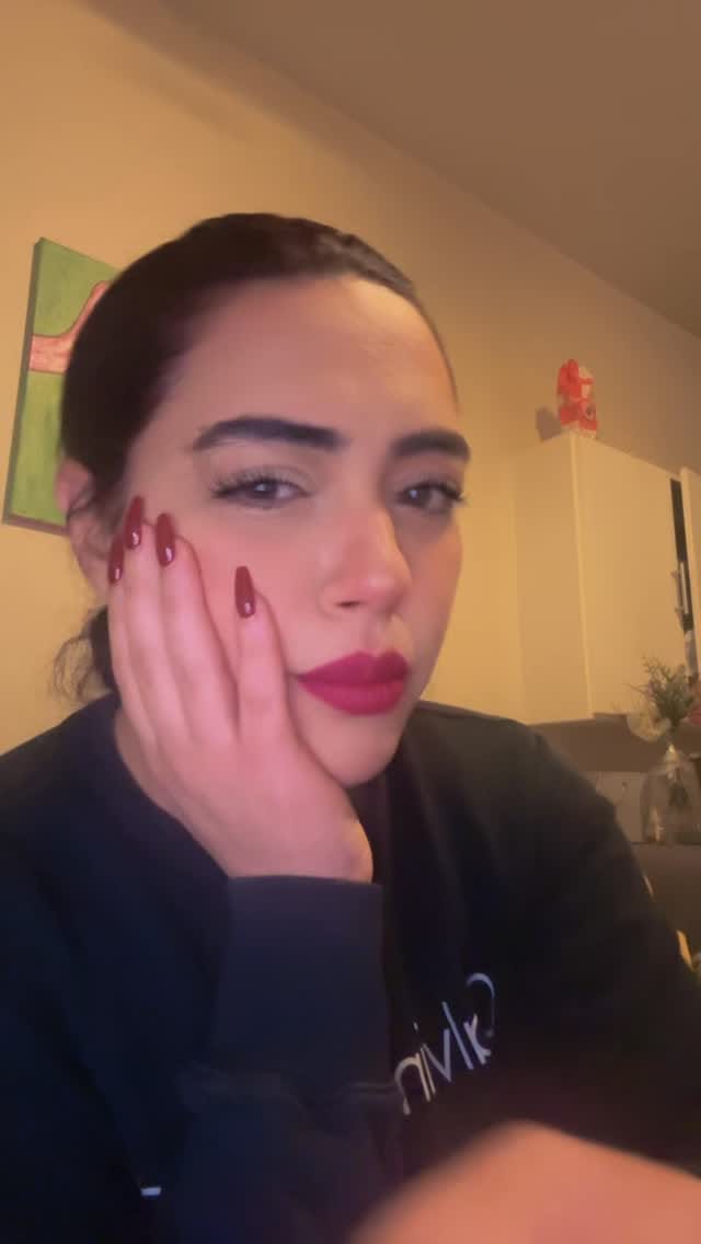 Post 4 by Naoufel Chaieb Trabelsi 💄👑 👠 💋 on Instagram (video)