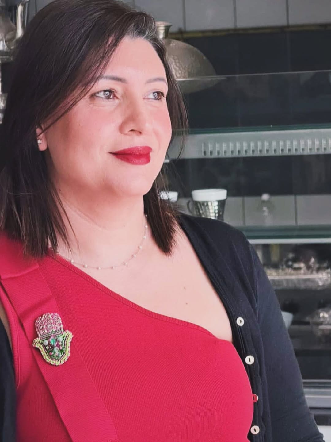 Post 2 by Naoufel Chaieb Trabelsi 💄👑 👠 💋 on Instagram (image)