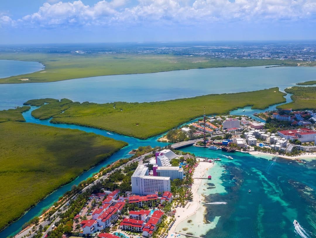 Post 3 by Cancun In The Sky - Drone - Riviera Maya on Instagram (image)
