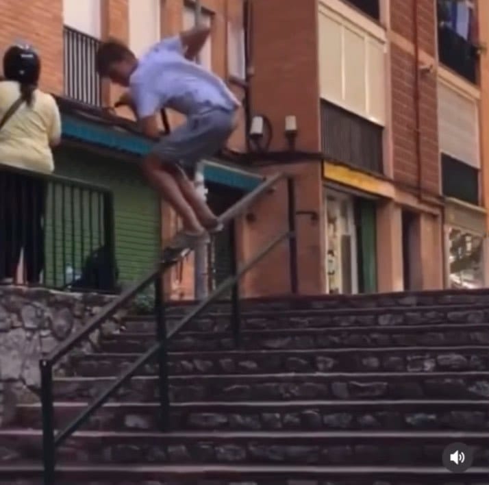 Post 10 by Alexandre Sicre on Instagram (video)
