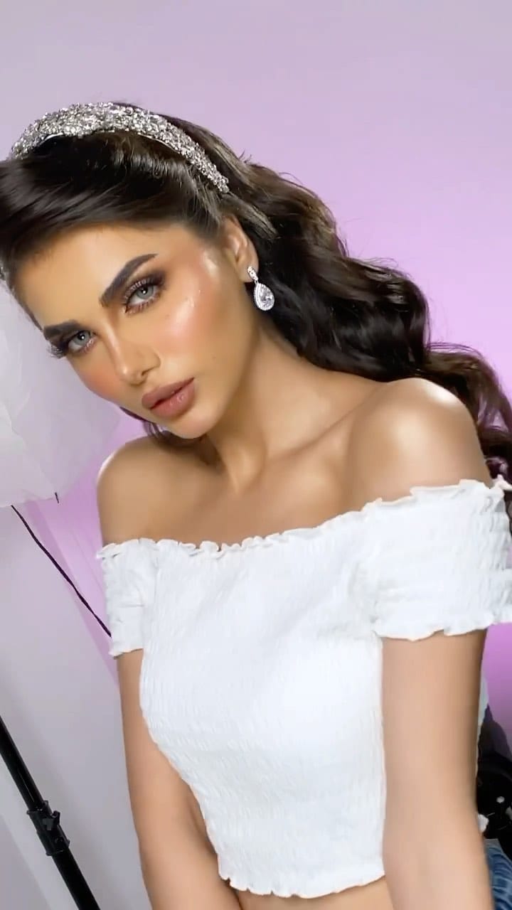 Post 7 by شما ميك اب on Instagram (video)