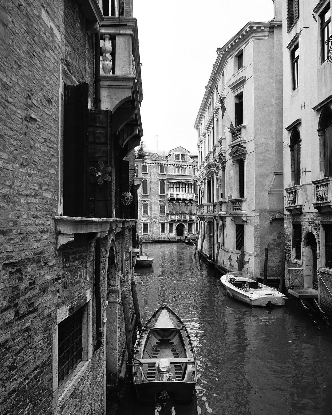 Post 6 by JPhotography on Instagram (image)