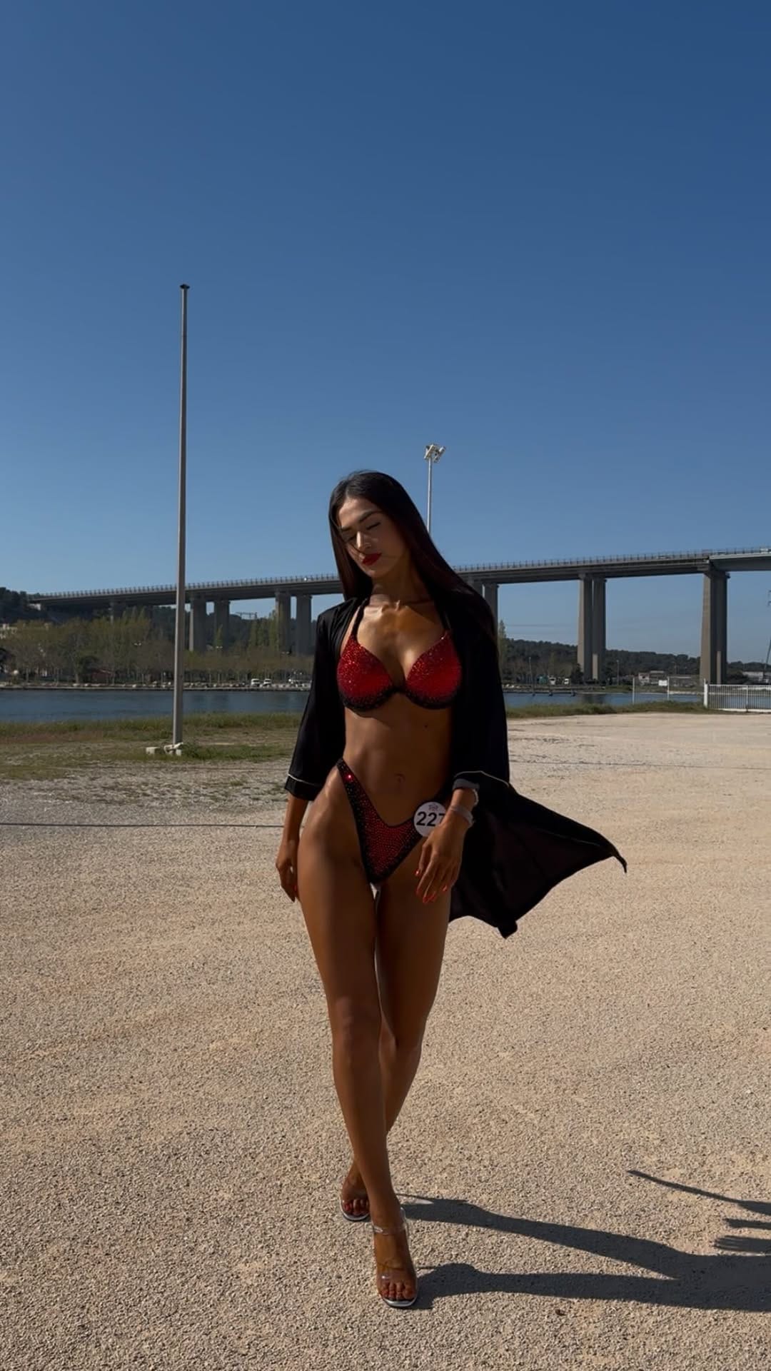 Post 3 by Corina Nogai on Instagram (video)