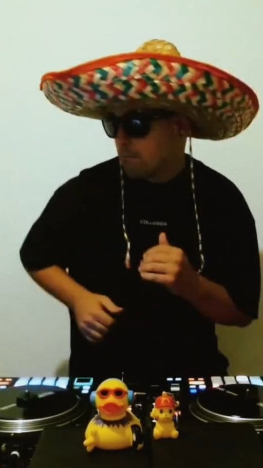 Post 4 by Dj Da Dream on Instagram (video)