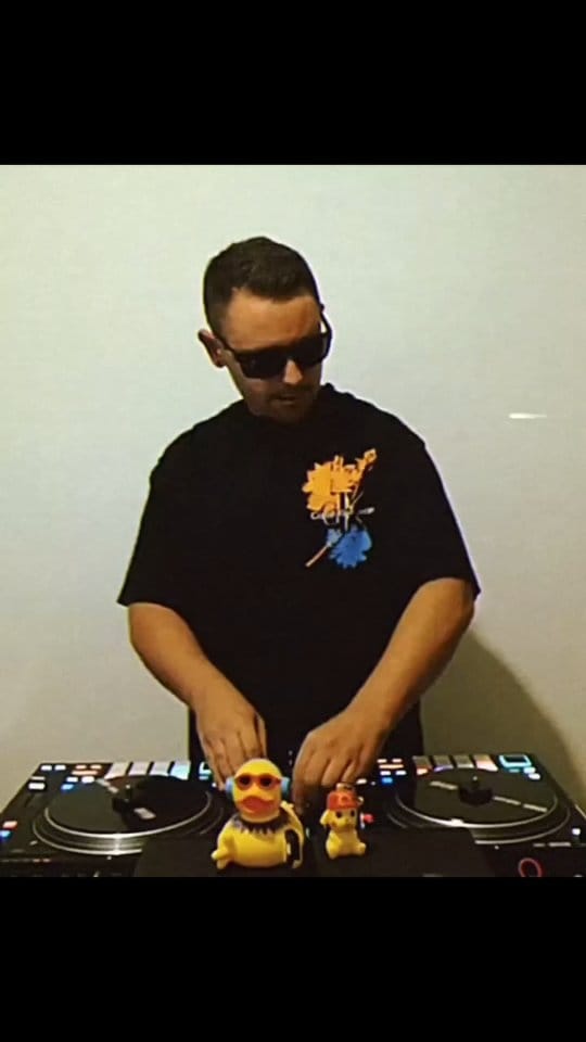 Post 9 by Dj Da Dream on Instagram (video)