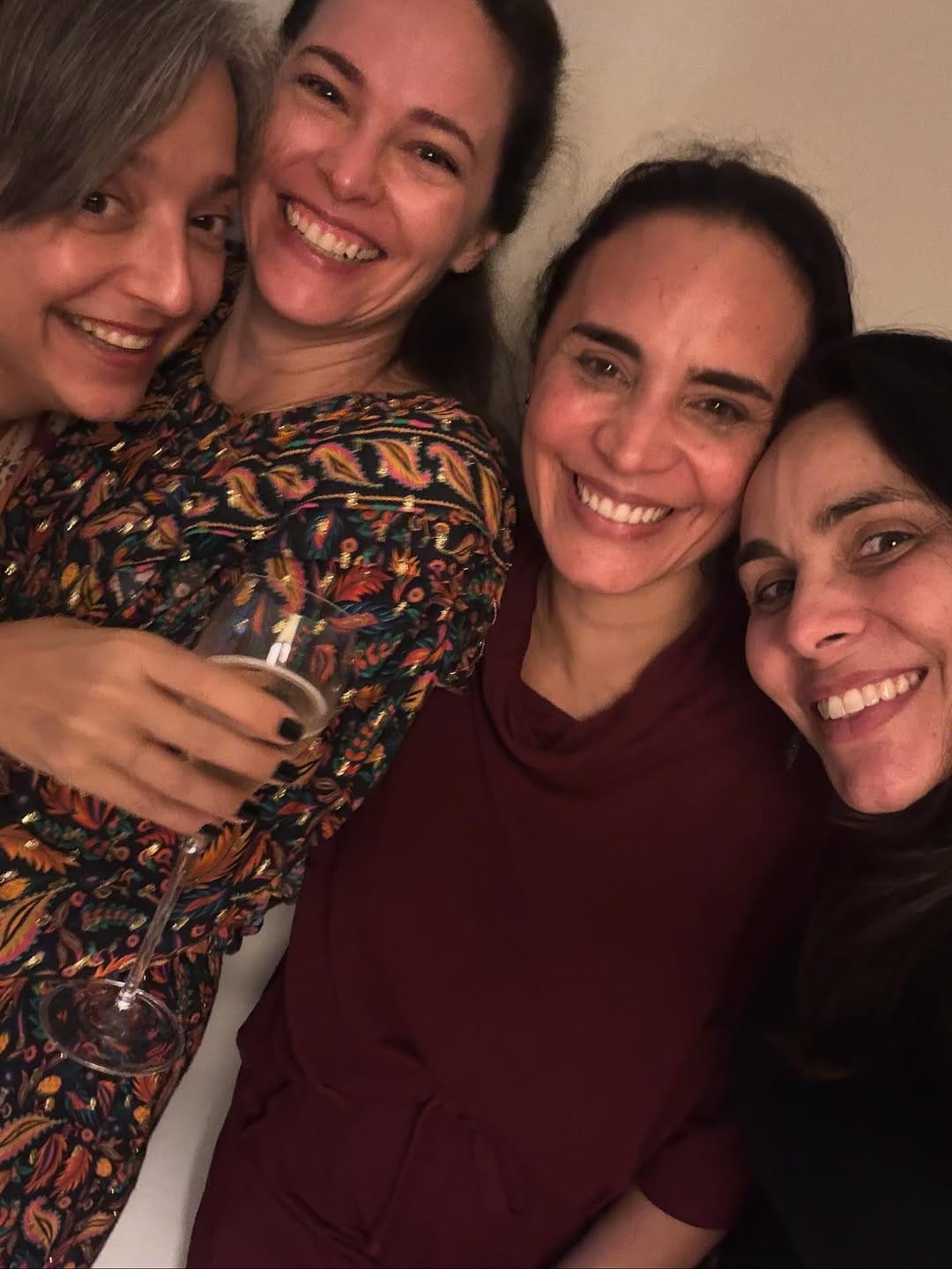 Post 9 by Clau Gazel - Paris nas Veias on Instagram (carousel)
