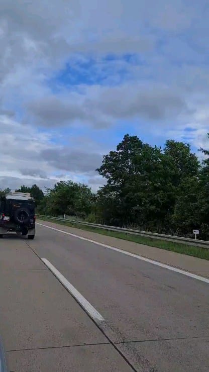 Post 9 by Klaus on Instagram (video)