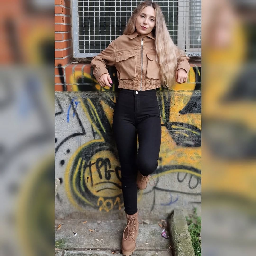 Post 8 by Tania Castillo on Instagram (image)