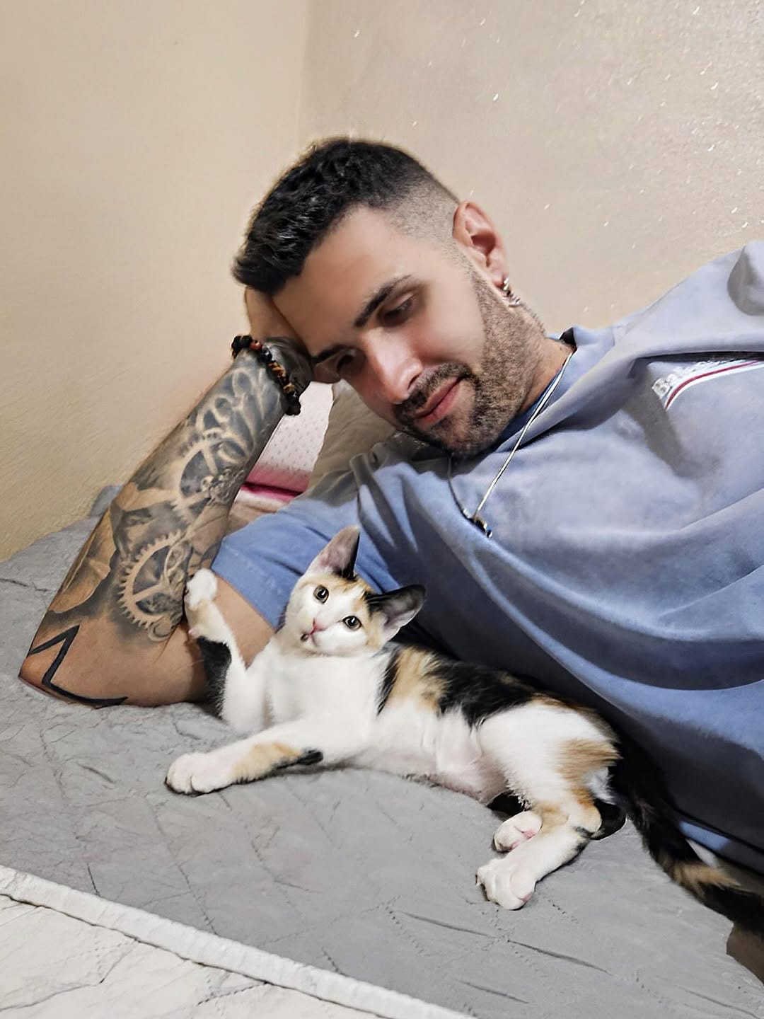 Post 6 by Juan Rodríguez | Wellness Coach on Instagram (carousel)