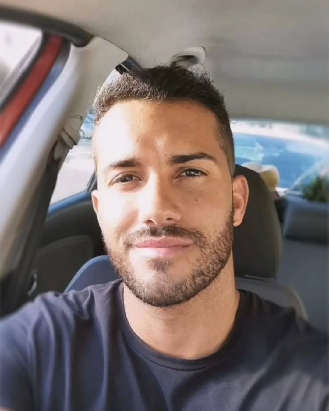 Post 7 by Ruben Nales on Instagram (image)