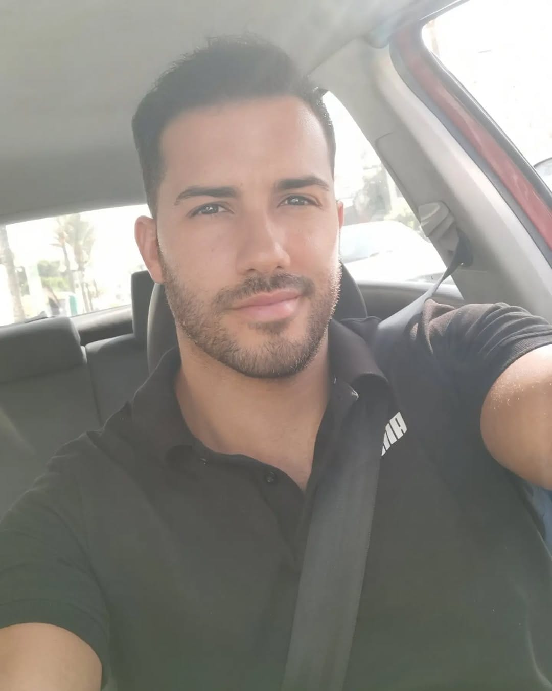 Post 9 by Ruben Nales on Instagram (image)