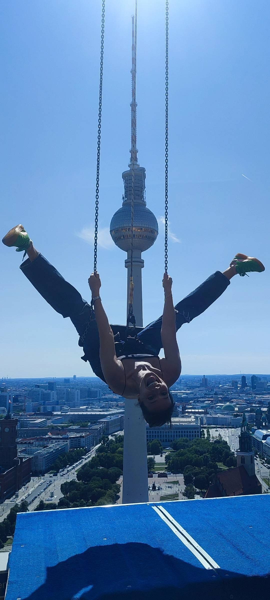 Post 4 by Myria Zanetti Yoga on Instagram (video)