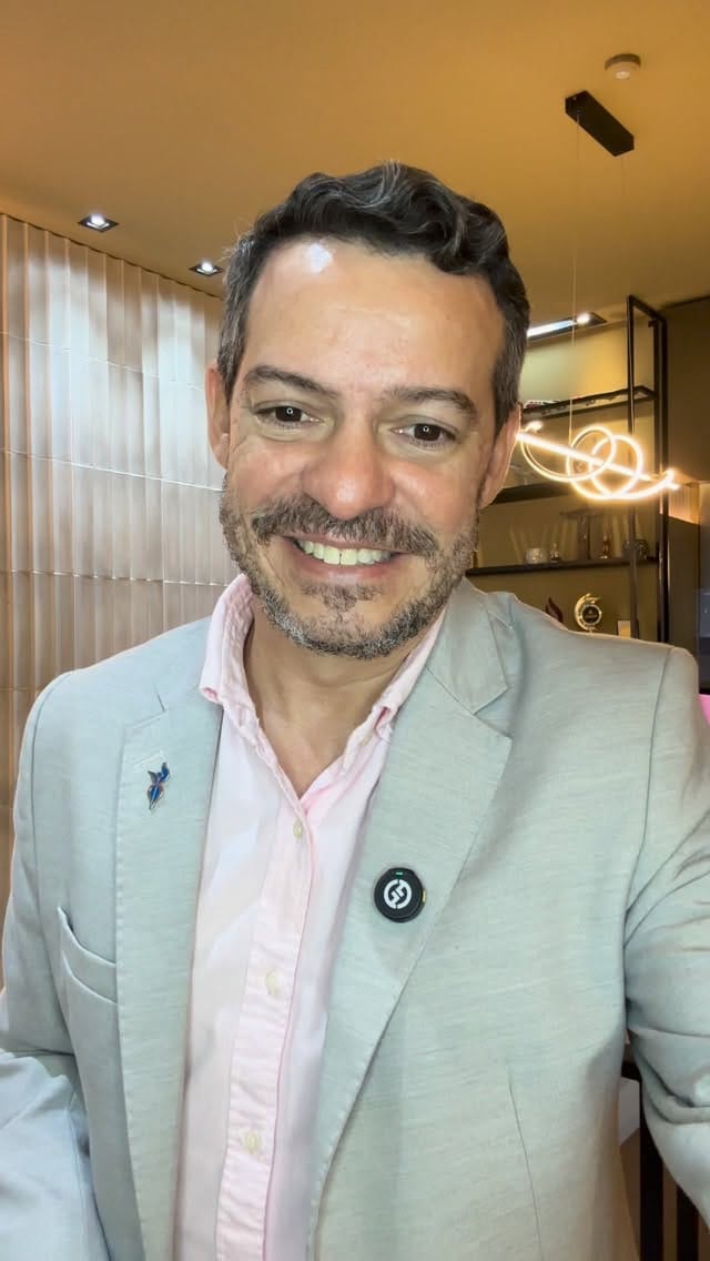 Post 2 by Dr. Thiago Patta on Instagram (video)