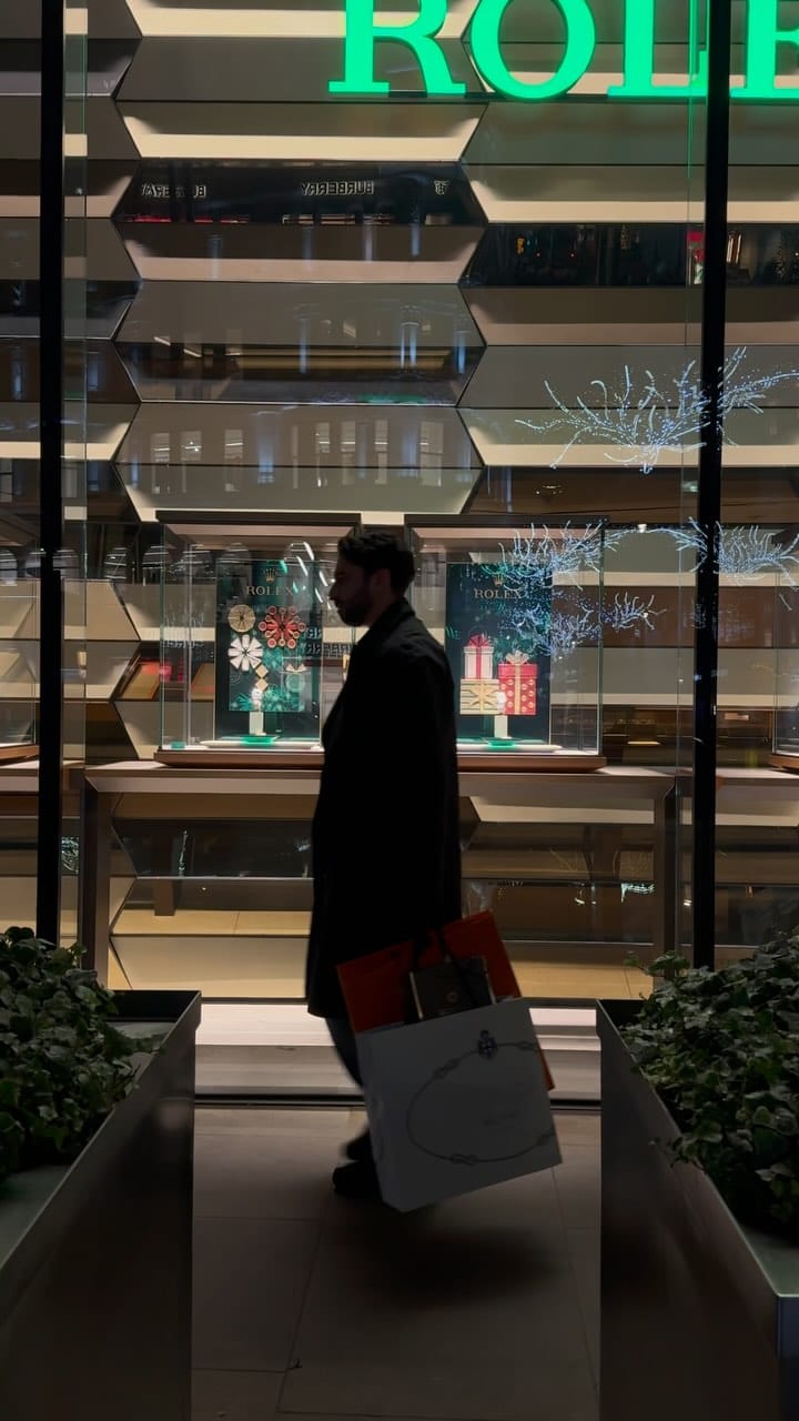 Post 4 by | مــآنـع on Instagram (video)