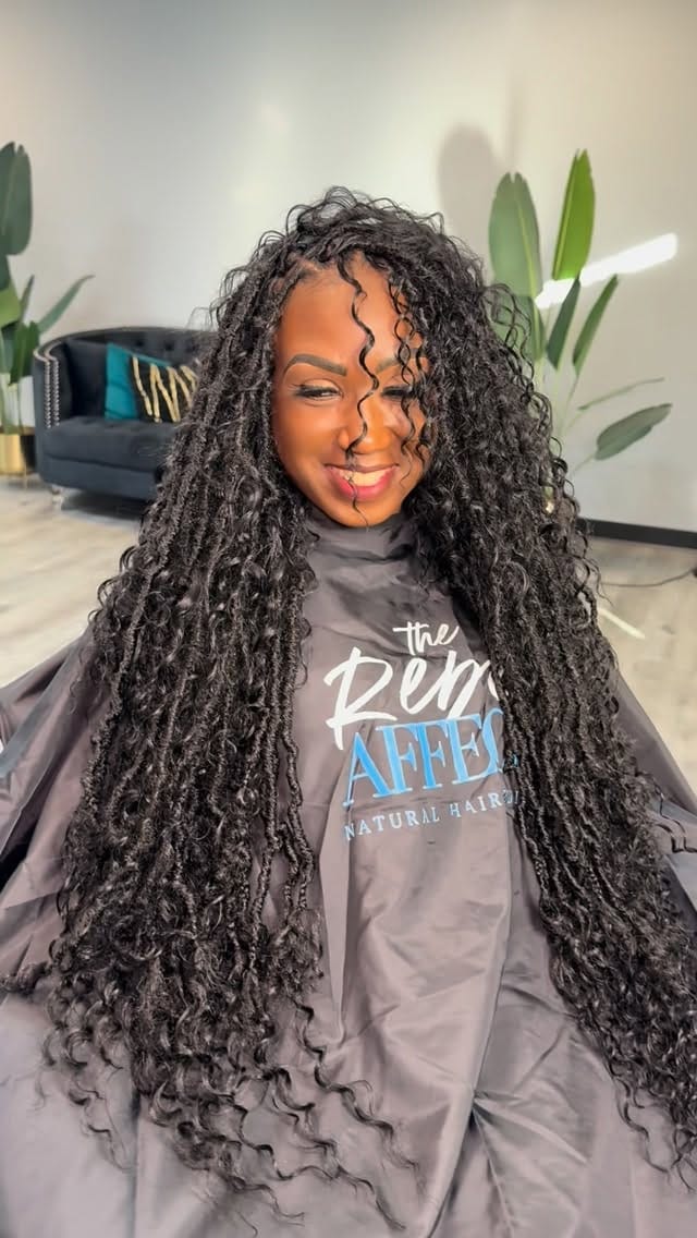 Post 6 by MOBILE,AL & ATLANTA Braider/Stylist on Instagram (video)