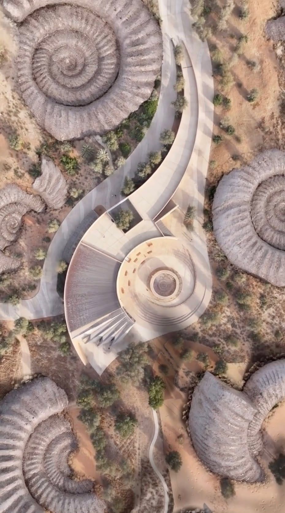 Post 9 by Centro Sharjah on Instagram (video)