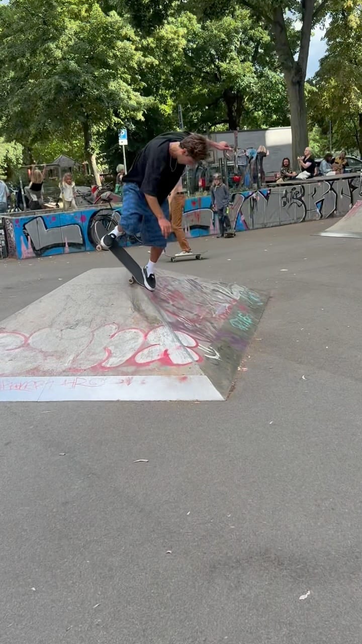 Post 9 by Patrick Rogalski on Instagram (video)