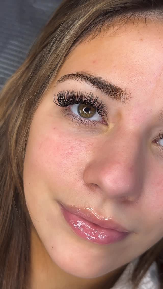 Post 2 by Vena | Nurse • Esthetician • Lash Tech on Instagram (video)