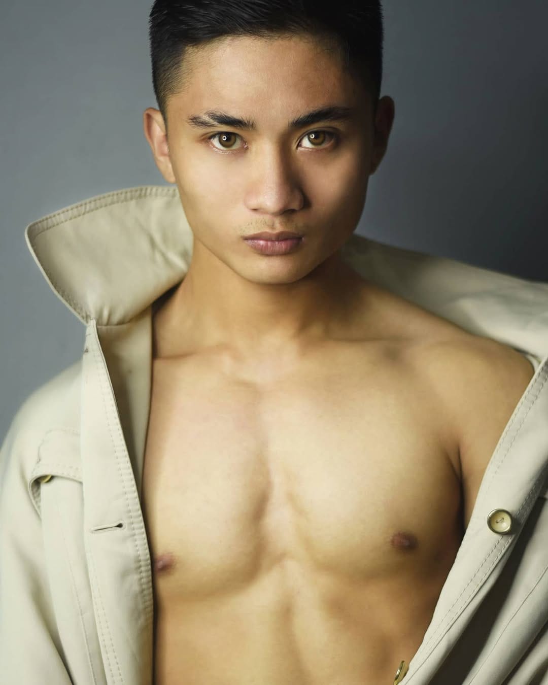 Post 6 by BERRYBLASHED | MUA on Instagram (image)