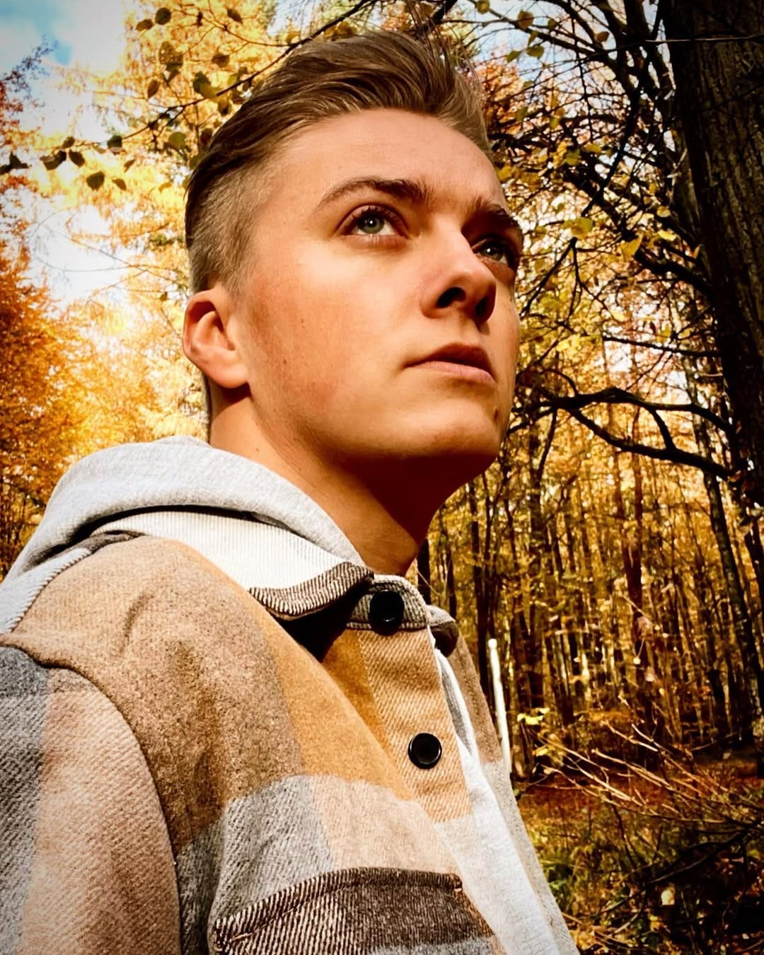 Post 6 by Kevin on Instagram (image)