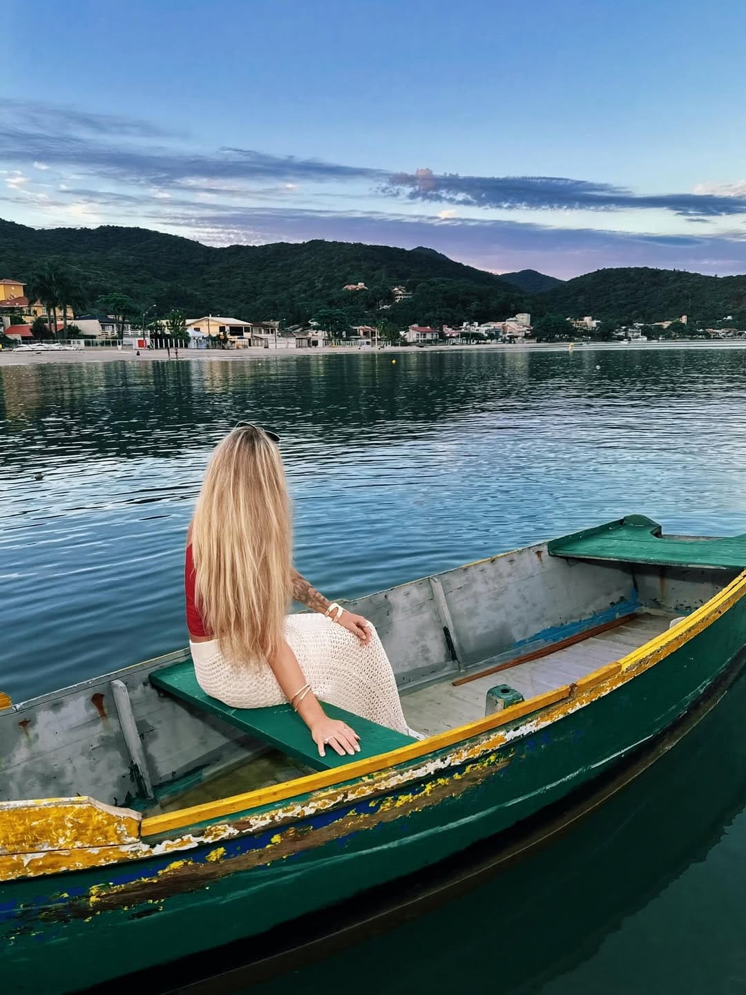 Post 9 by Vitória Wilbert on Instagram (carousel)