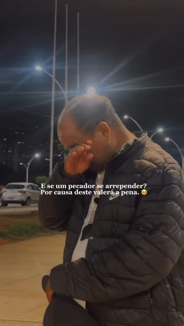 Post 6 by Vitória Wilbert on Instagram (video)