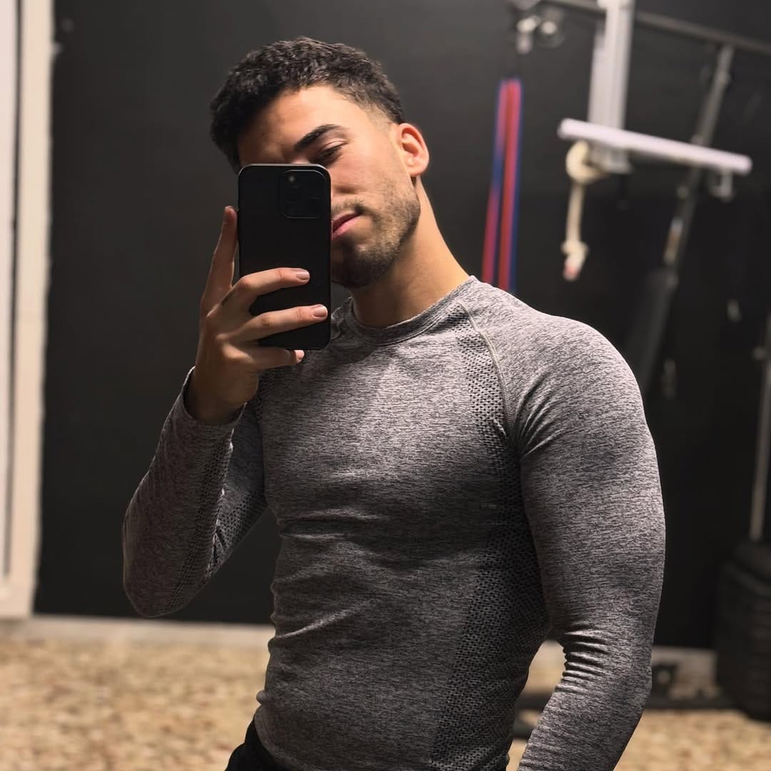 Post 5 by juan on Instagram (image)