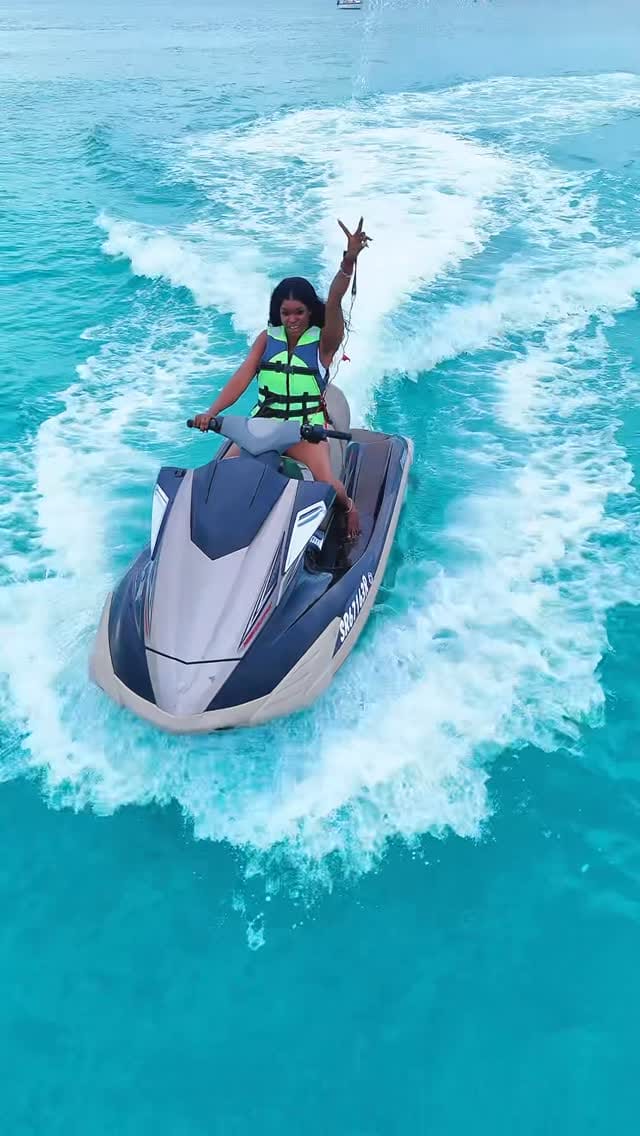 Post 8 by OffIcial_chizzy_bby on Instagram (video)